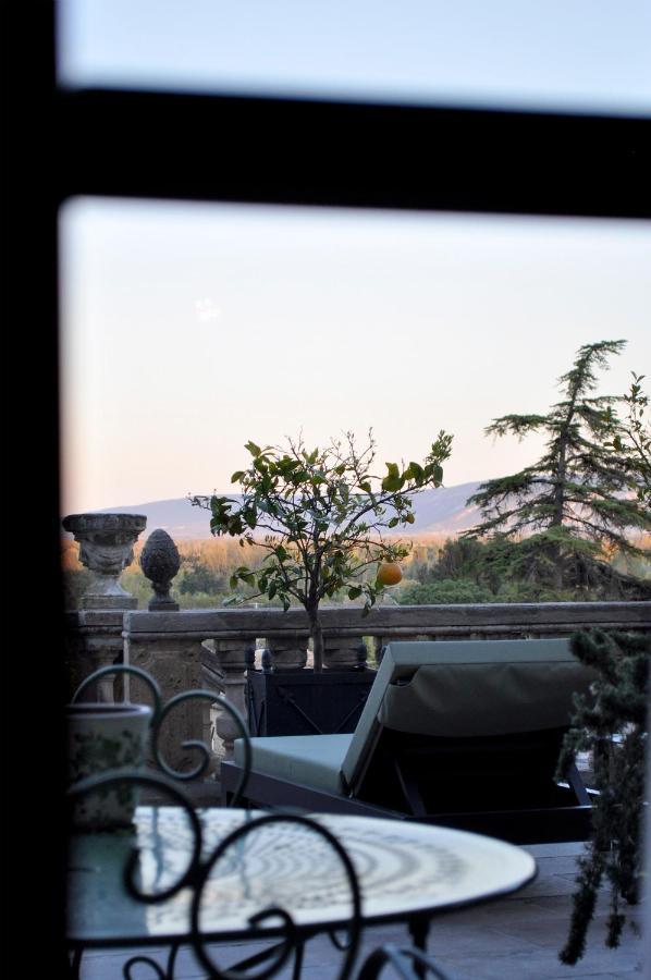 Le Petit Chateau Châteauneuf-de-Gadagne Esterno foto