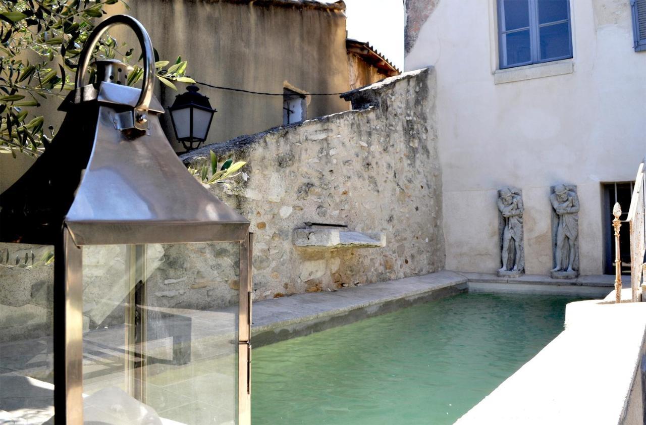 Le Petit Chateau Châteauneuf-de-Gadagne Esterno foto